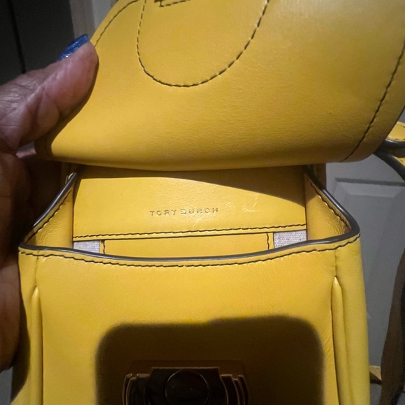 Tory Burch leather James Phone Crossbody - Picture 5 of 6